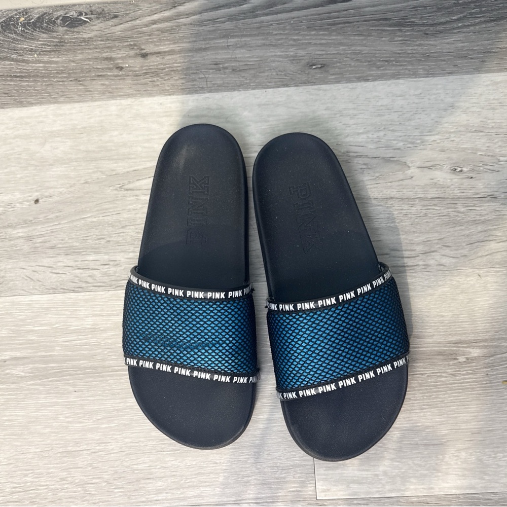 Victoria’s Secret PINK Black and Blue Slide Sandals size 7